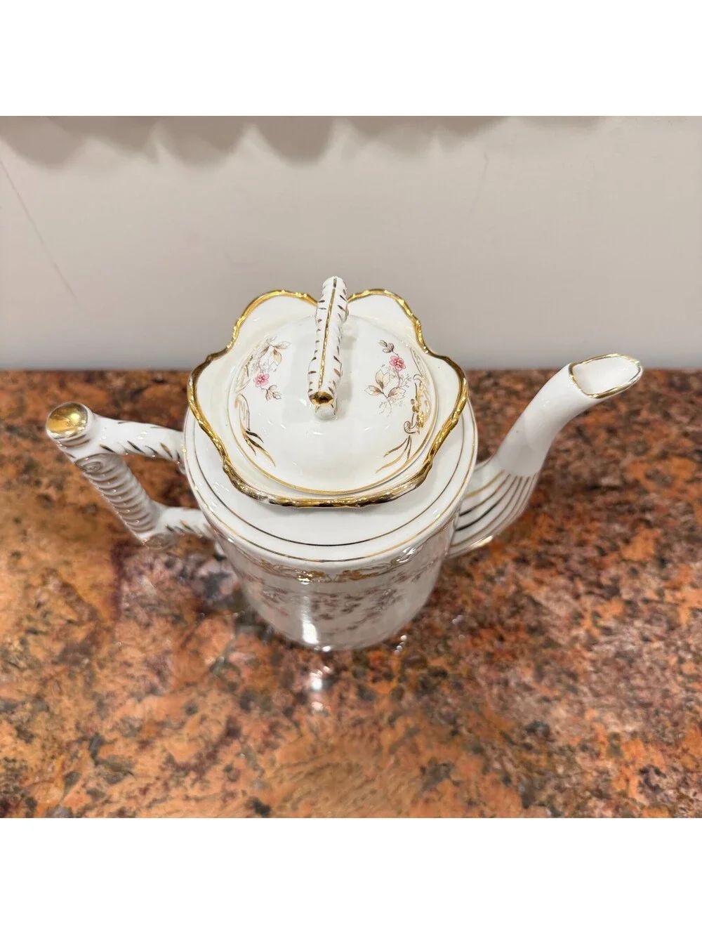 Vintage Gesetzlich Geschützt Porcelain Tea Pot